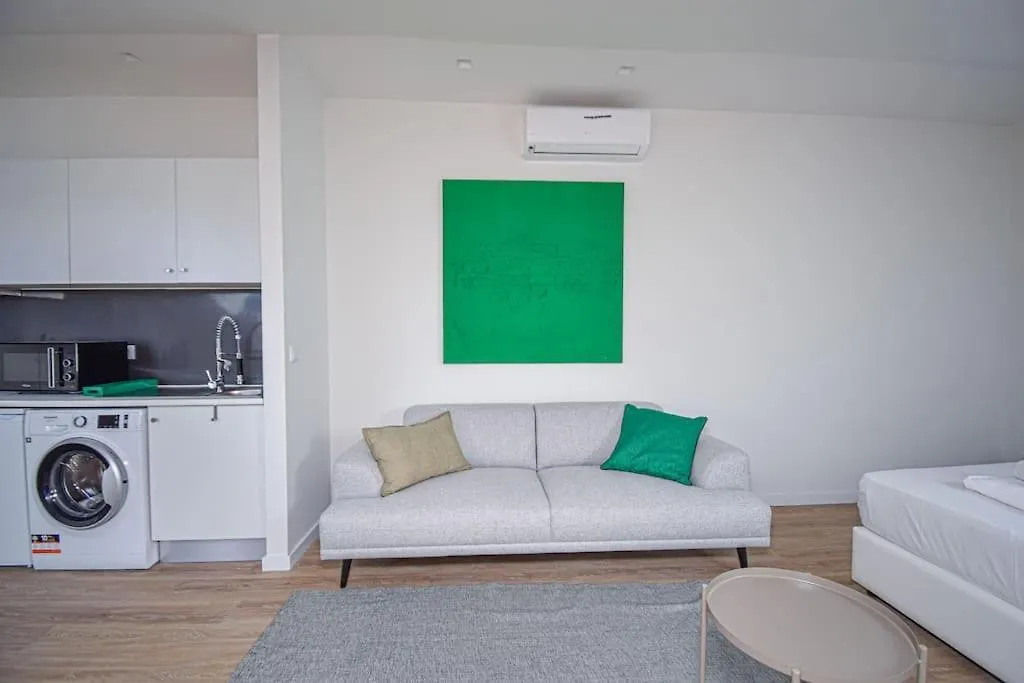 Stylish Lisbon Apartment Central-1