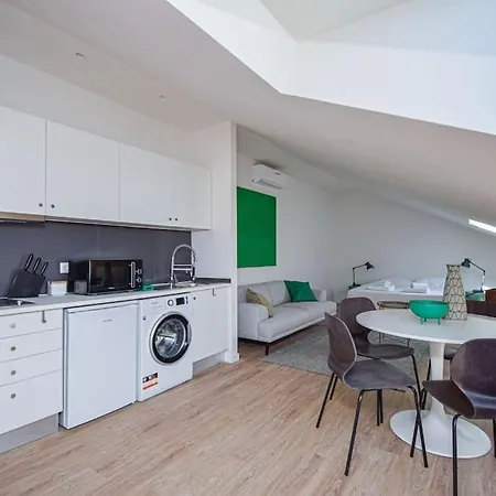 Stylish Lisbon Apartment Central-2